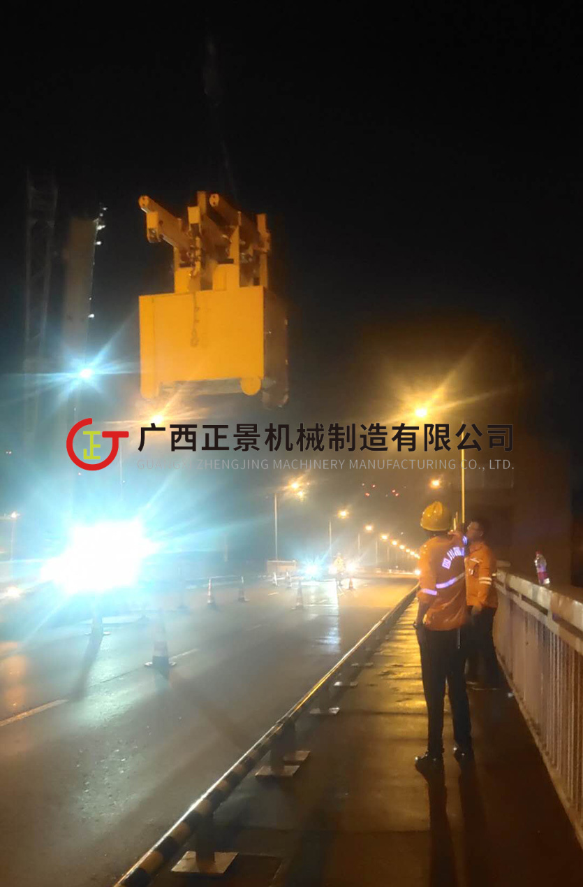 橋梁檢測(cè)車(chē)