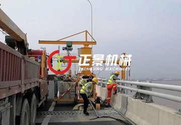 浙江臺(tái)州灣跨海大橋橋梁雨水管安裝