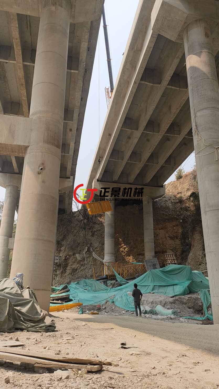 橋梁檢測車