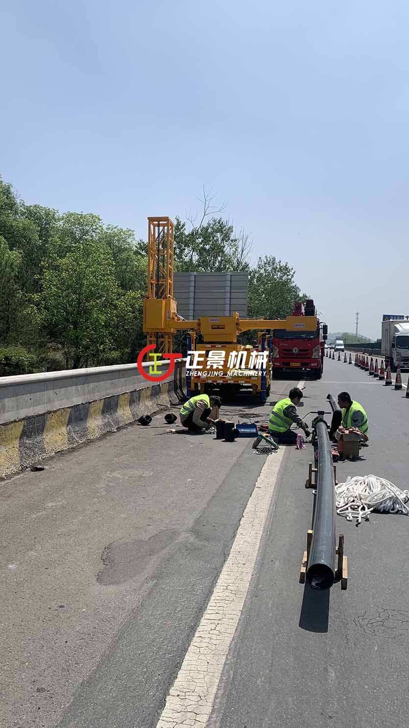 橋梁檢測車