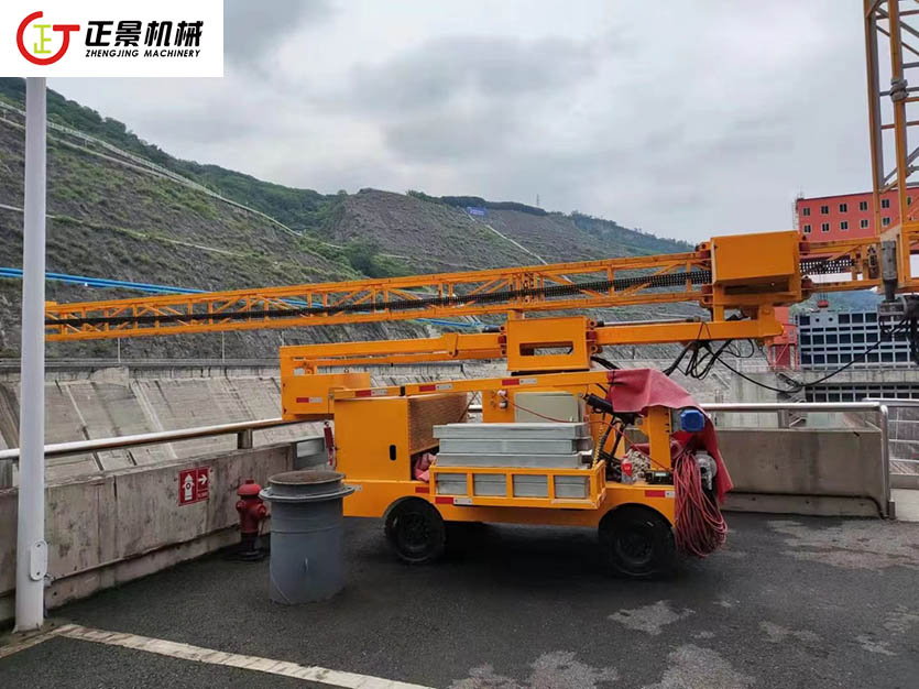 橋梁檢測車