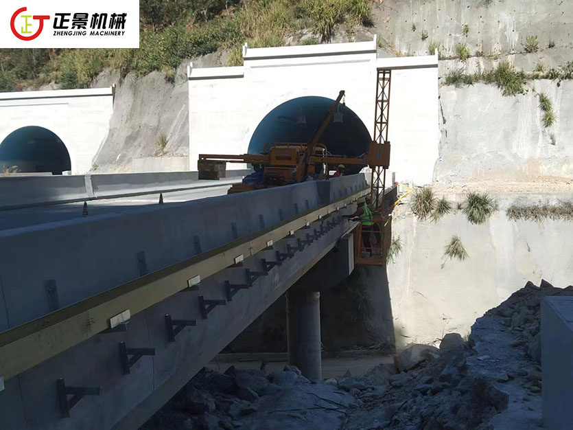 橋梁檢測車